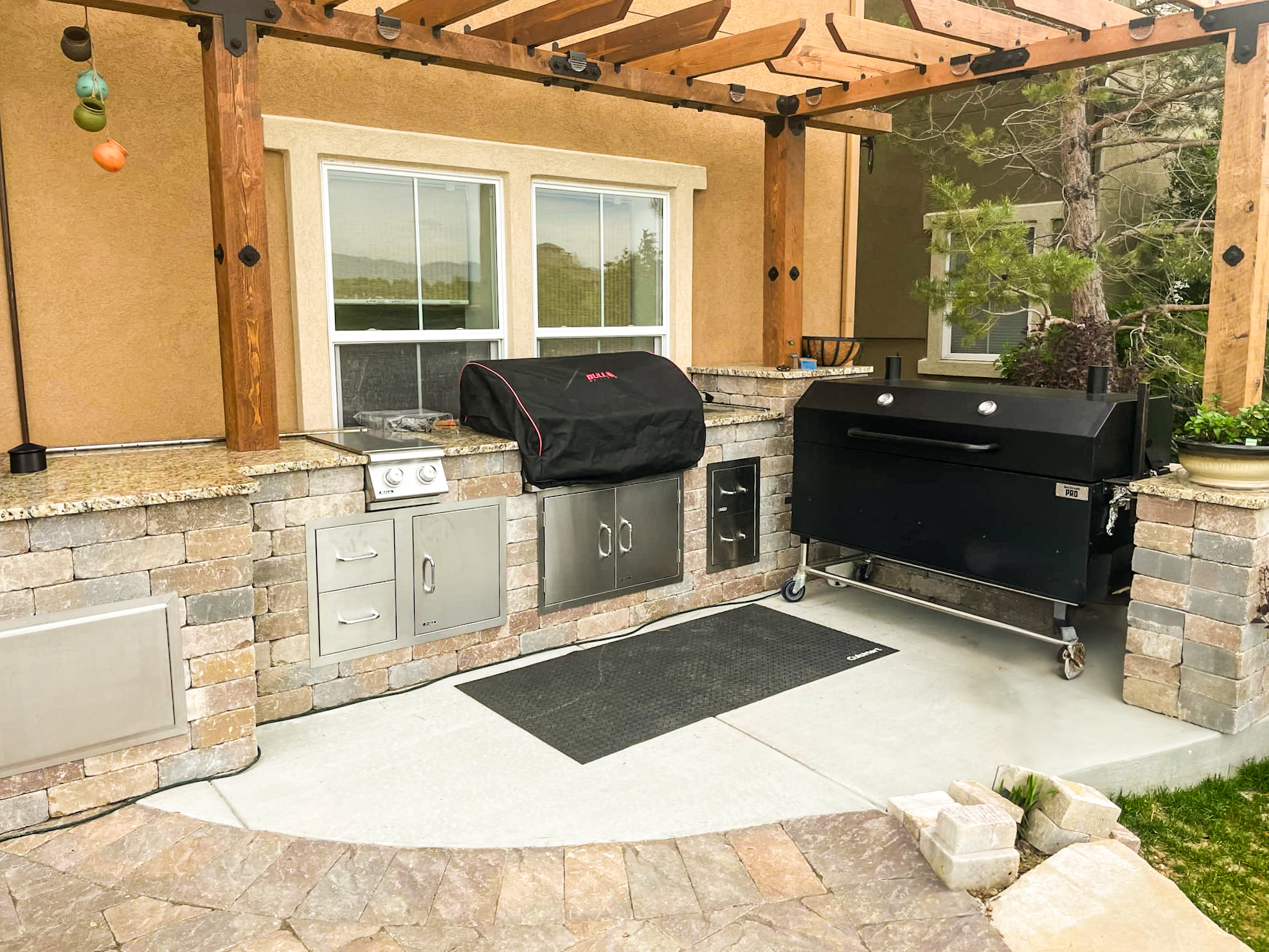 Outdoor Kitchens